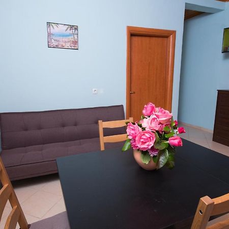 Basil & Guest House Lazarata Exterior photo